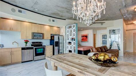 solaire at the plaza|solaire condos for sale.